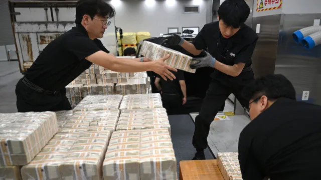 
                    Polícia sul-coreana investiga ciberataques a instituições financeiras
                