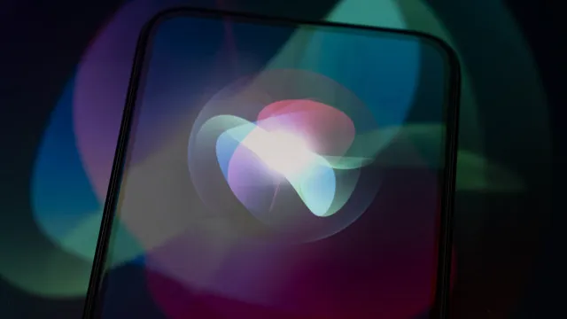 
                    Apple adia lançamento da Siri AI na Europa, segundo a Bloomberg
                