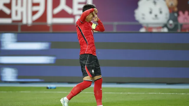 
                    Inbeom suplente em jogo histórico de Son Heung-min pela Coreia do Sul
                