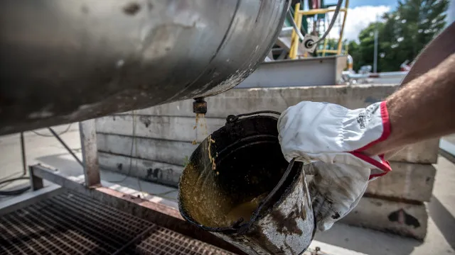 
                    Brasil realiza leilões com 300 blocos de exploração de petróleo e gás
                