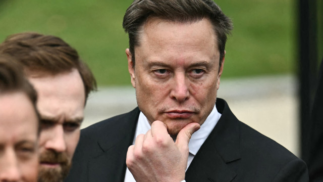 Em documentário, ex-mulher diz que Elon Musk