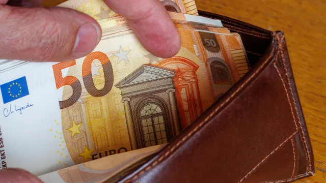 
                    Aumentos no Estado: O que pedem os sindicatos e a resposta do Governo
                