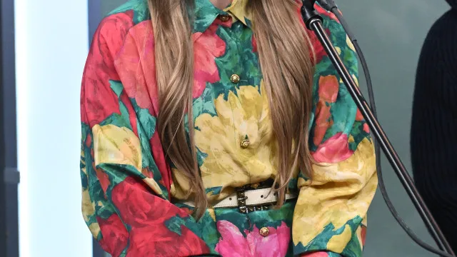
                    Kelly Clarkson interrompe concerto após mulher precisar de assistência
                