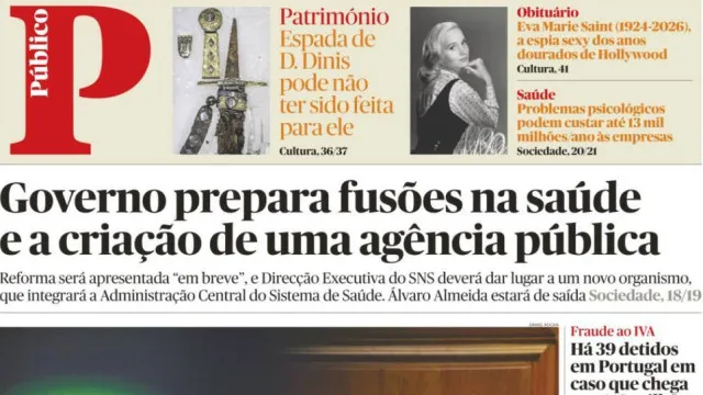 
                    Hoje é notícia: Vêm aí fusões na saúde; Cheiro a peixe obriga a aterrar
                