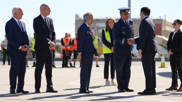 
                    Rubio quer que Portugal compre caças F-35: 
