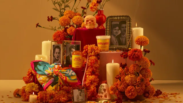 
                    A nova coleção da Lush é inspirada no Día de Muertos, celebrado no México
                