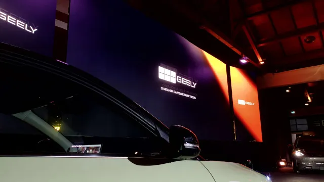 
                    Geely ambiciosa para a Europa: 