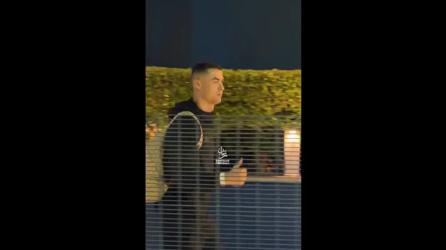 
                    Cristiano Ronaldo está de volta e reage assim antes do jogo do Al Nassr
                