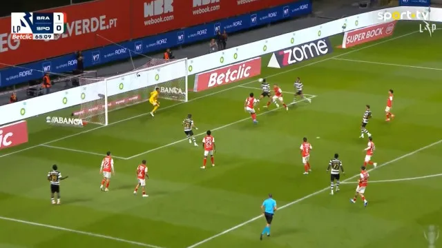 
                    Precisa de golos? Ligue para Suárez. Goleador empata Braga-Sporting assim
                