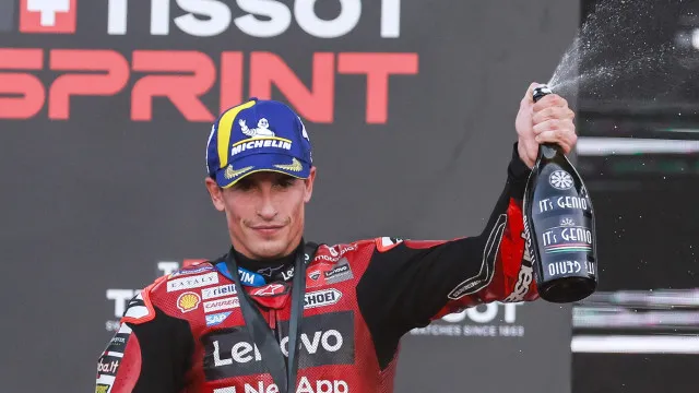 
                    Marc Márquez vence sprint na Indonésia e lidera Mundial de MotoGP
                