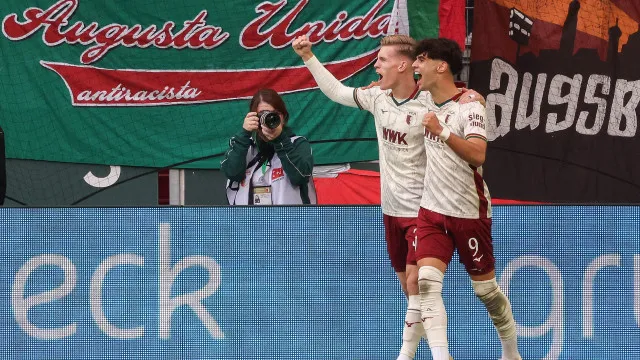 
                    Augsburgo empata Bayern Munique com golo do ex-Sporting Rodrigo Ribeiro
                