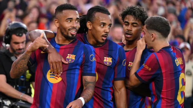 
                    Barcelona cilindra Getafe e mantém liderança na La Liga
                
