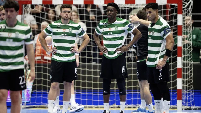 
                    Sporting perde primeiros pontos na Champions ao empatar em Szeged
                