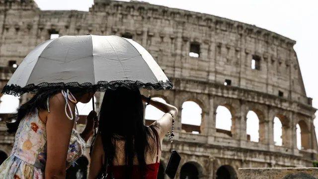 
                    Setembro foi o 2.º mais quente de sempre (temperaturas recorde na Europa)
                