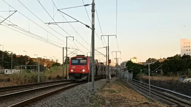 
                    Lisboa: Comboio 