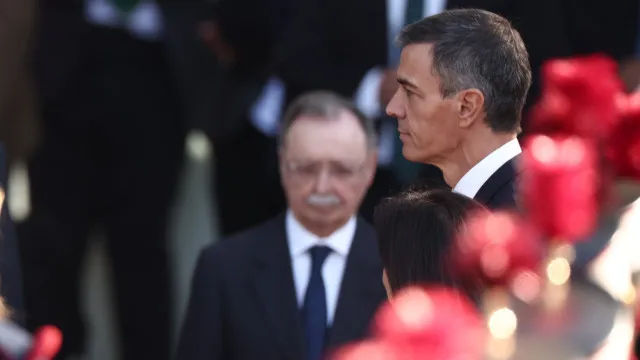 
                    Extrema-direita em Ceuta e Pedro Sánchez vaiado em Madrid
                