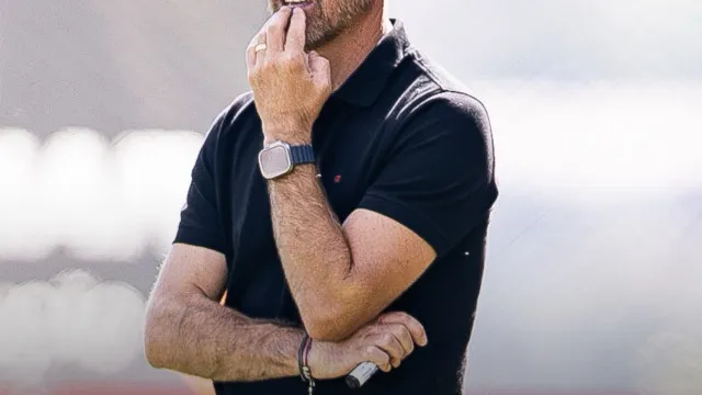 
                    Oficial: Jorge Pinto deixa comando técnico do Amarante
                