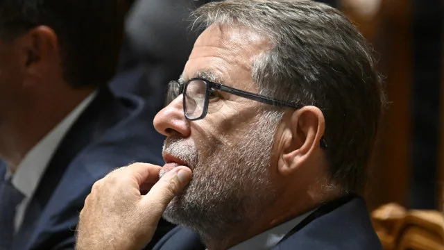 IL levanta suspeitas sobre o "que Luís Neves sabe sobre o Governo"