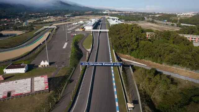 
                    Bernie Ecclestone defende Fórmula 1 no Estoril: 