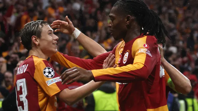 
                    EM DIRETO: Barcelona a perder na Turquia e Bayern também surpreendido
                