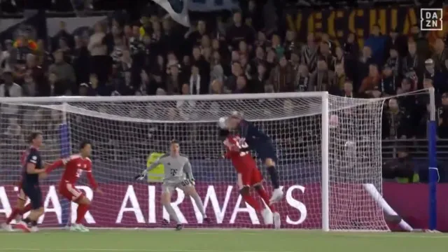 
                    Choque total. O golo que surpreendeu o Bayern e deu um ponto ao Viking
                