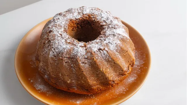 
                    É impossível comer apenas uma fatia deste bolo de figo. Aponte a receita
                