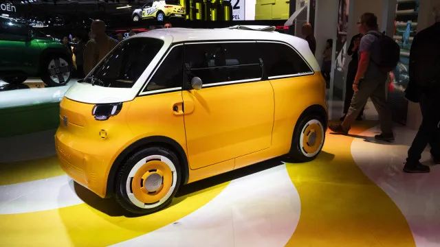 FIAT Multiplina é o "elo perdido" antes do Topolino e terá quatro lugares