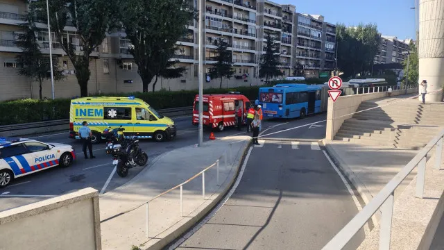 
                    Colisão entre dois autocarros e um automóvel faz 14 feridos em Braga
                