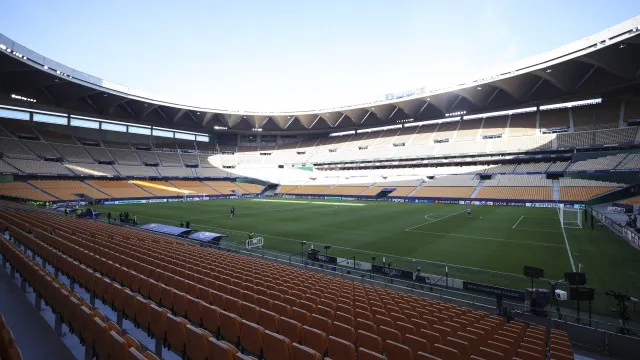 EM DIRETO: FC Porto em ação em Sevilha, com City-PSG também a acontecer