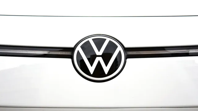 Volkswagen corta portfólio de modelos para metade: "Transição natural"