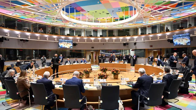 
                    Países da coesão prometem unidade contra cortes no orçamento da UE
                
