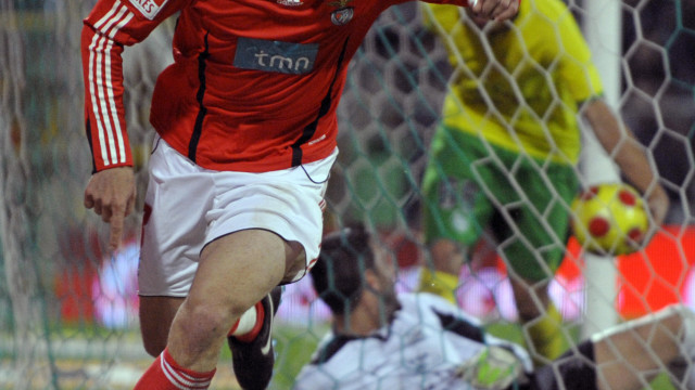 Do título no Euro2004 à polémica no Dragão. O que é feito de Katsouranis? (Foto: Reprodução)