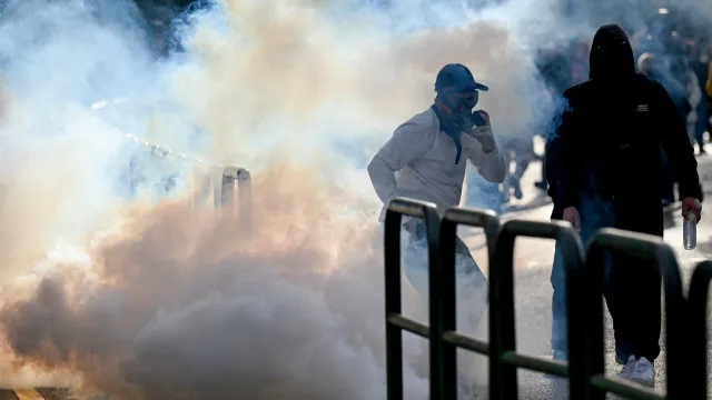Albânia trabalha com França e Itália para impedir viagens de manifestantes