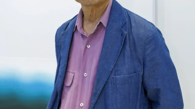 Lee Ufan estreia-se em Portugal com "Fragmentos do Infinito" a Serralves