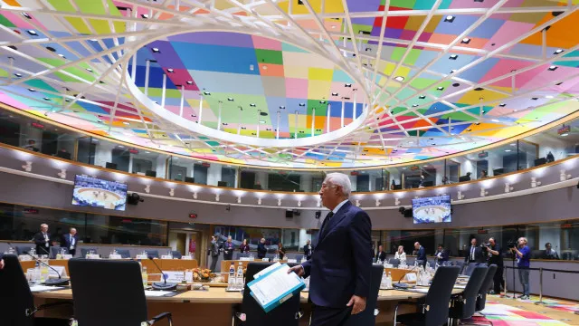 
                    Líderes da UE defendem acordo sobre orçamento até 2034 