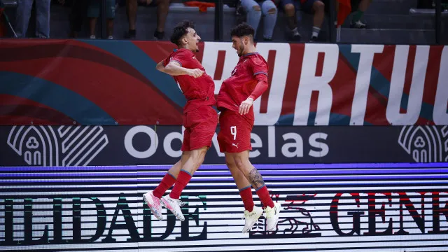 Portugal atropela Dinamarca no arranque da qualificação para o Mundial