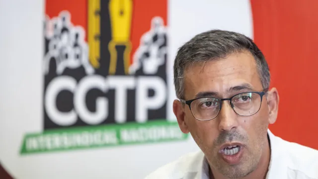 
                    CGTP espera 