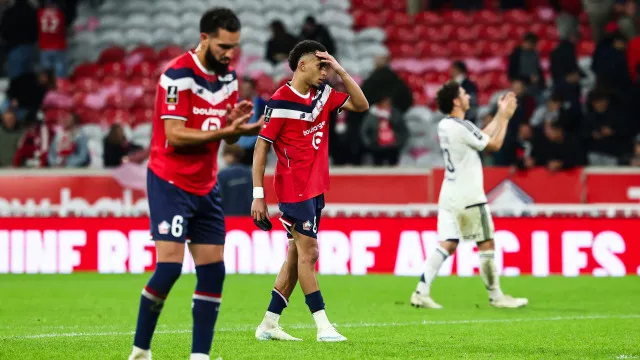 
                    Lille cede empate caseiro e falha liderança isolada em França
                