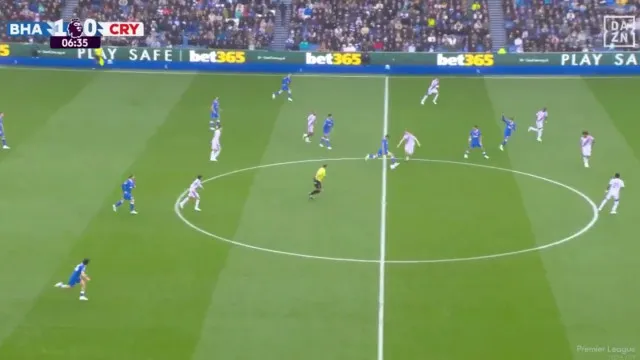 Vai correr mundo. Da Premier League chega-nos um golaço... do meio-campo