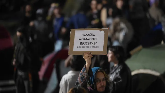 
                    SSI confirma estar atento a alerta jihadista detetado em Espanha
                