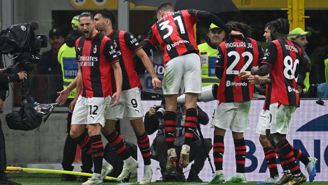 Da tranquilidade ao sofrimento. Amorim treme, mas AC Milan vence Atalanta