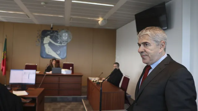 Novo julgamento da Operação Marquês é "o mesmo absurdo", diz Sócrates