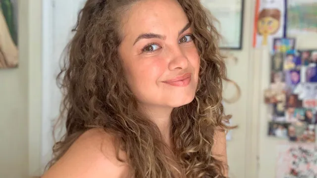 
                    Atriz brasileira Lua Blanco morre aos 39 anos
                