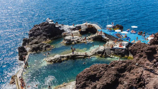 Suíço morre "enquanto se encontrava a banhos" no Funchal