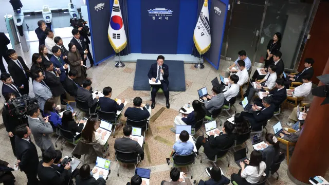 Coreia do Sul anuncia retirada de parte do pessoal da embaixada em Kiev