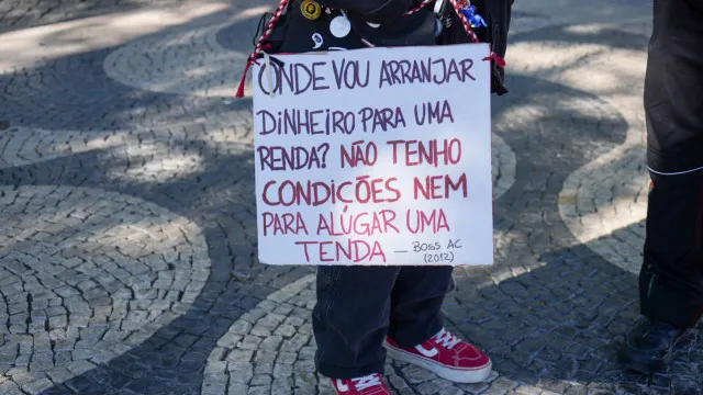 Manifestantes no Porto foram surpreendidos com ultimato da PSP