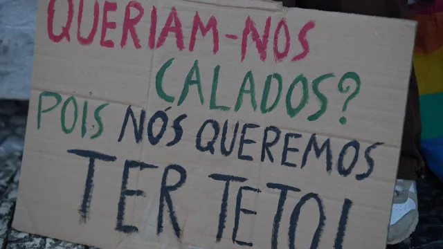 
                    Leiria unem-se em solidariedade com acampadas de Lisboa e Porto
                