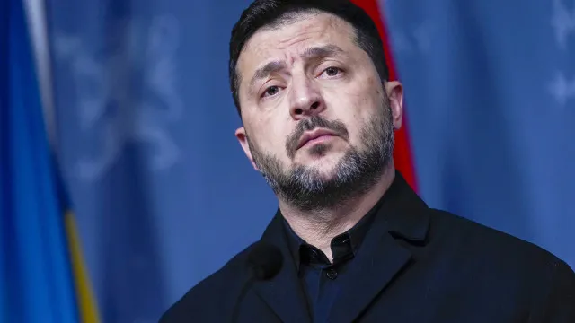 Zelensky diz que partilha de informações dos EUA voltou ao normal