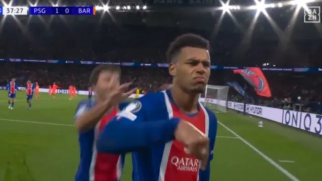 Nem pediu licença, O golaço de Doué que quebrou o nulo no PSG-Barcelona