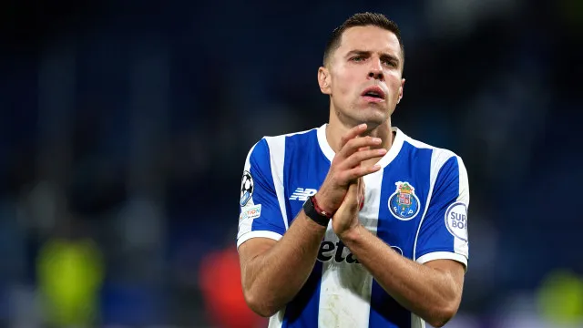 
                    Bednarek e a derrota do FC Porto: 